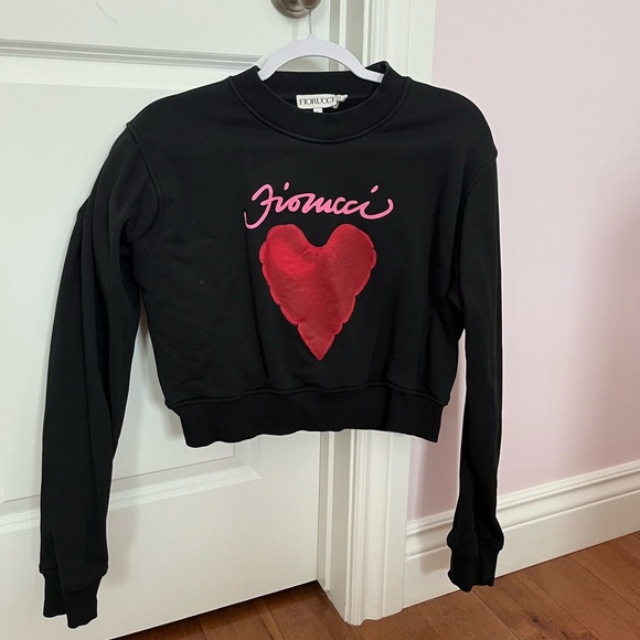 ❤️BLACK CROPPED FIORUCCI CREWNECK❤️ - Picture 1 of 3
